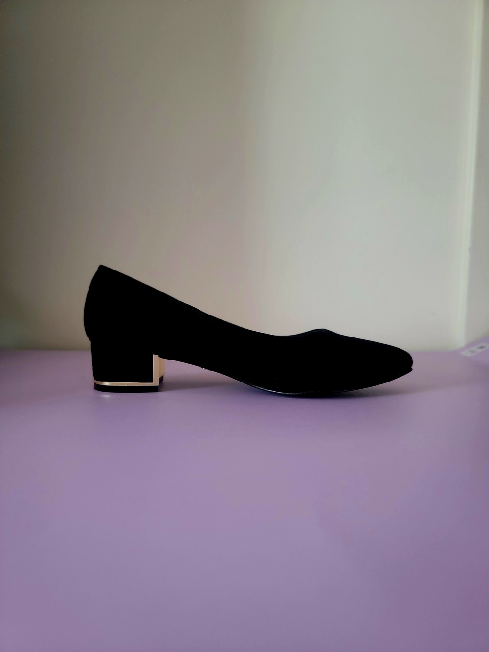 Versace 19V69 Italia Black Suede Gold Metallic Accent Block Heel Pumps - 6.5
